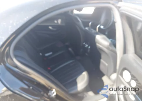 2019 Mercedes-Benz E 300 из США, поврежденный, VIN WDDZF4JB5KA571001